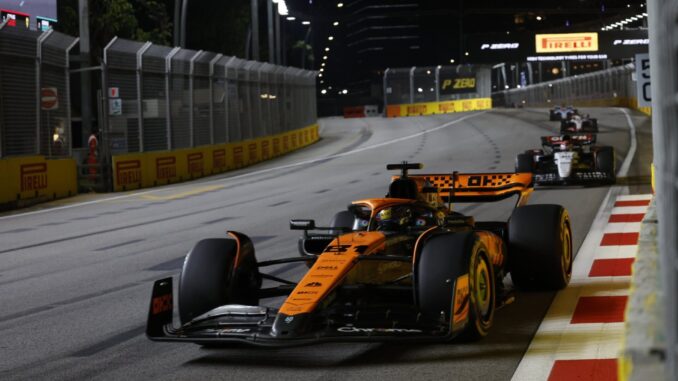 Oscar Piastri en Singapur | @McLarenF1