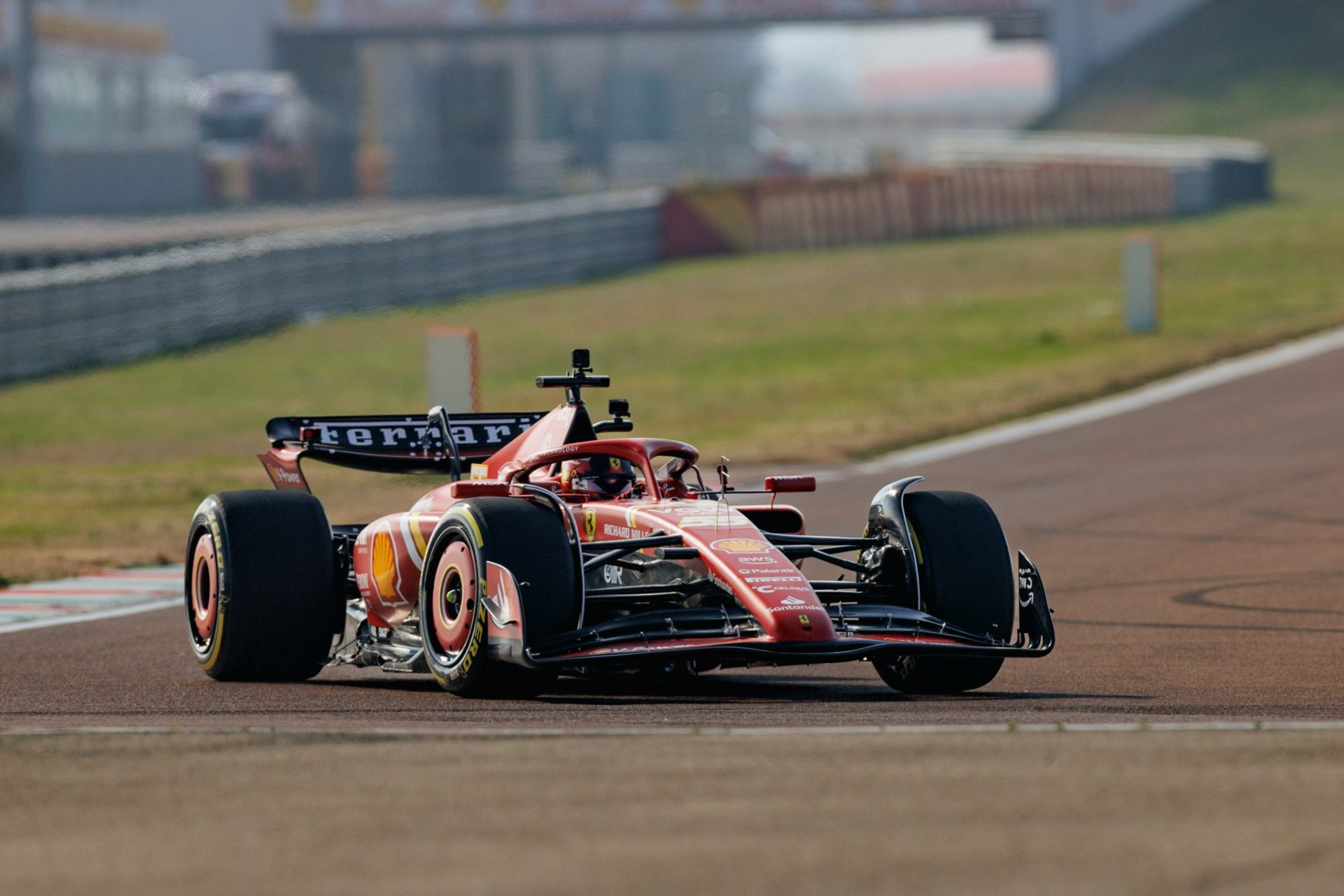 Carlos Sainz en Fiorano rodando con el SF-24 | Fuente: Scuderia Ferrari