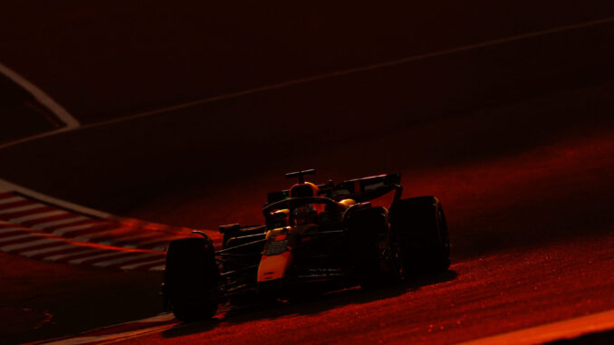 Max Verstappen a bordo del RB20 en los test de pretemporada | Fuente: Red Bull