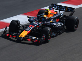 Sergio Pérez rodando con el RB20 durante la pretemporada | Fuente: Red Bull Racing