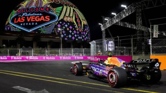 El RB19 de Verstappen en el GP de Las Vegas 2023 | Fuente: Getty Images