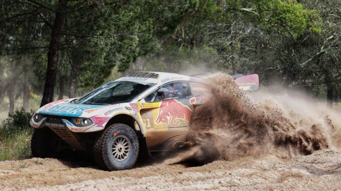 Nasser Al-Attiyah durante la segunda etapa del Rally de Portugal | Fuente: ASO