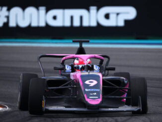 Abbi Pulling durante la carrera 1 del GP de Miami | Fuente: Getty Images